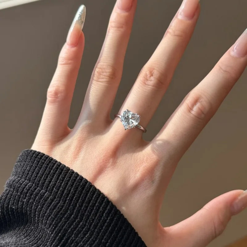 Heart moissanite ring - 3CT